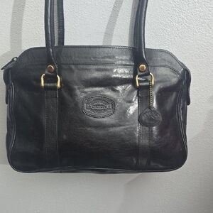 Vintage Oroton Black Leather, Handbag. Gold Hardware